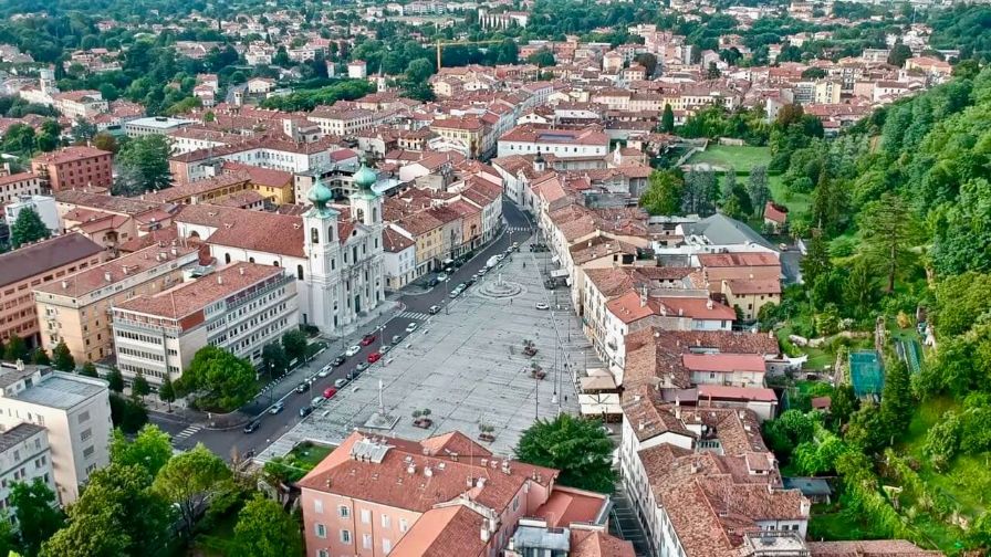 Gorizia piazza vittoria turismo